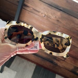 Brand new AERIE sunglasses